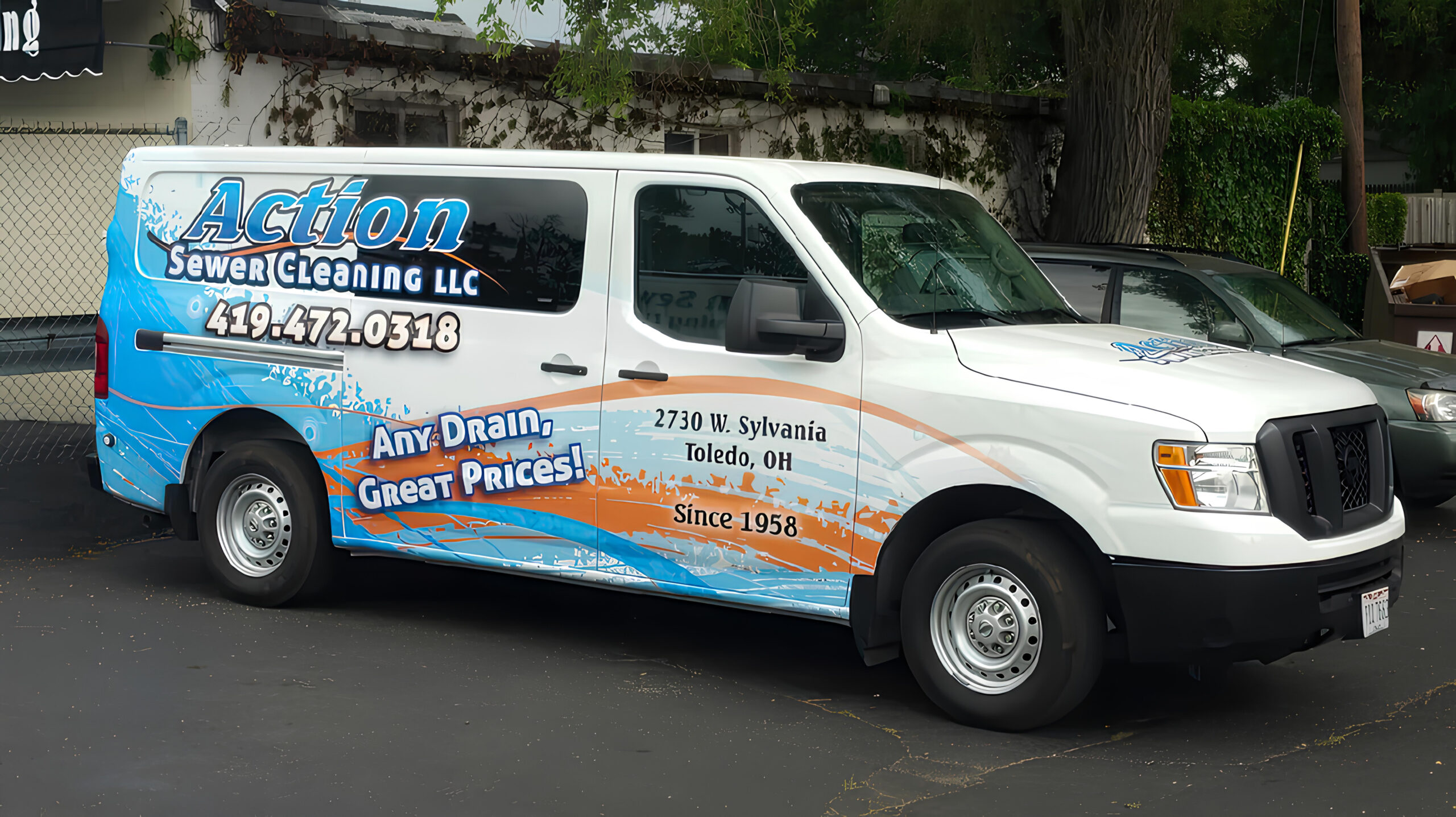 Action-sewer cleaning van